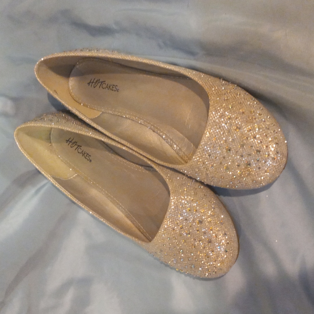 Silver Sparkle Flats, Size 9 1/2